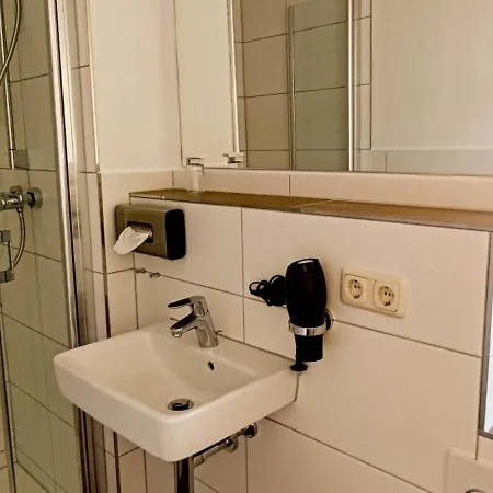 Отель Altes Forsthaus Браунлаге